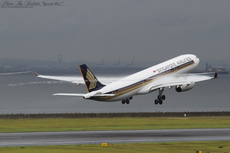 201008centrair37.jpg
