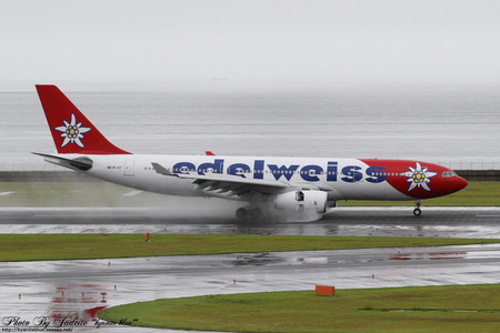 201008centrair40.jpg