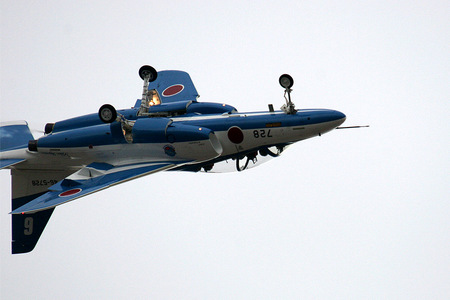 2005hm_04_03.jpg