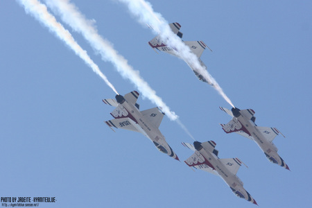2009rjnh_025.jpg