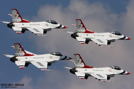 2009rjnh_029.jpg