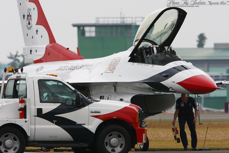2009rjnh_066.jpg