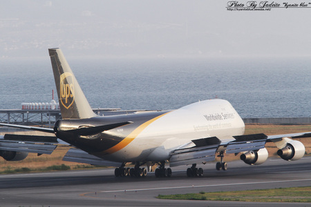kix201009_018.jpg