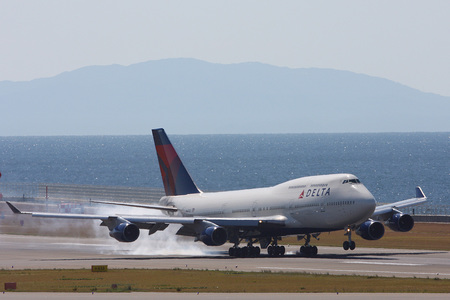 20091011centrair11.jpg